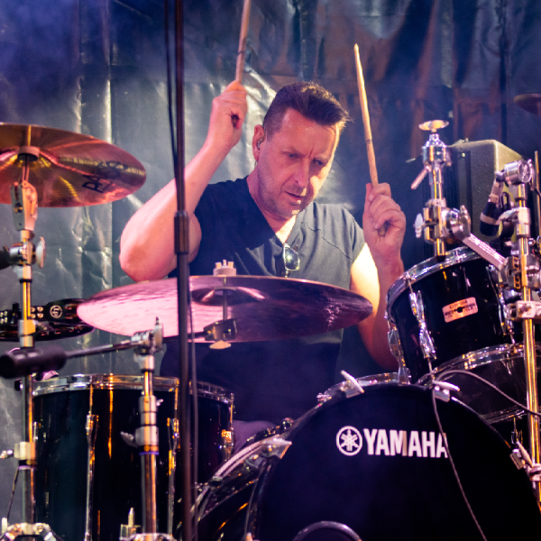 Larry Mullen